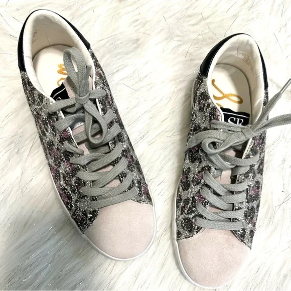 SAM EDELMAN | Aubrie Girl's Glitter Leopard Sneakers Big kids size 4 - Picture 3 of 8